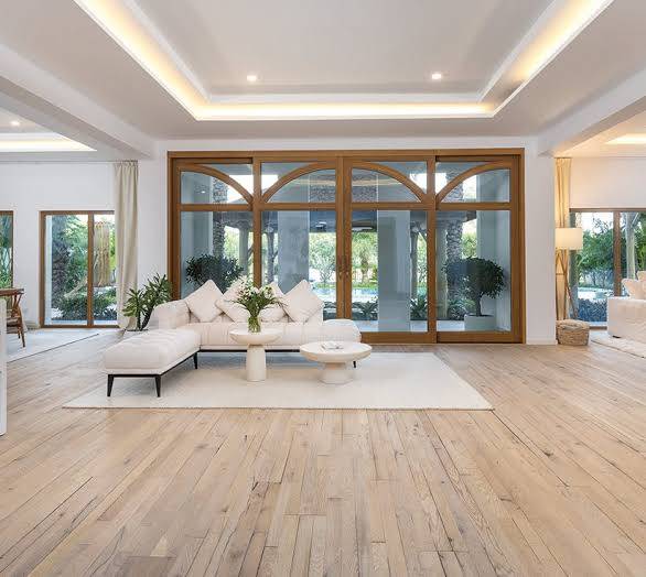The Best Wooden Flooring for Dubai's Luxury Villa Communities The Best Wooden Flooring for Dubai's Luxury Villa Communities